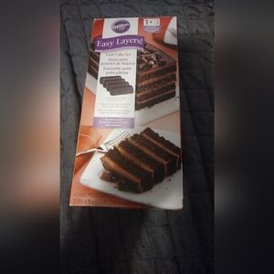 Wilton Easy Layers Chocolate Cake Pan Set